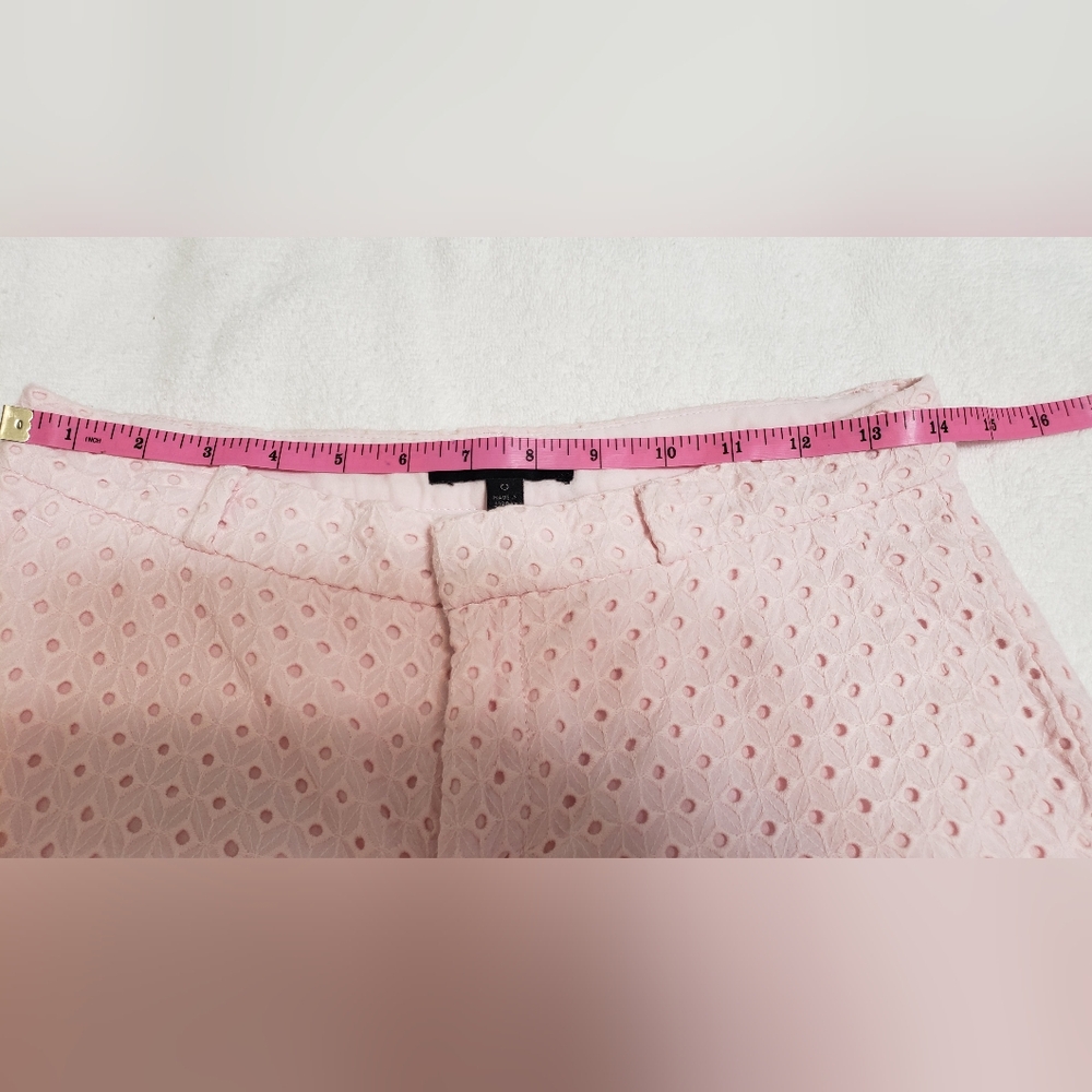 Banana Republic Women's Eyelet Short 5" Light Pink Size 0 - Picture 9 of 12
